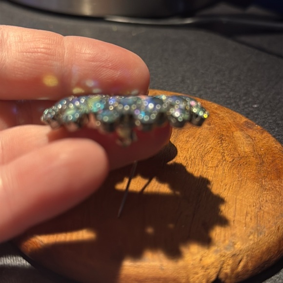 Vintage Blue Aurora Borealis Rhinestone Circle Brooch Pin - Picture 4 of 6